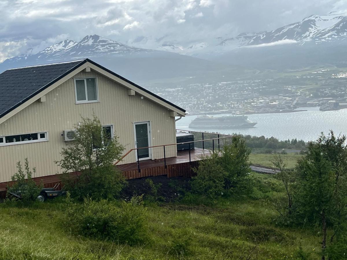 Akureyri - Cabin With An Amazing View Zewnętrze zdjęcie